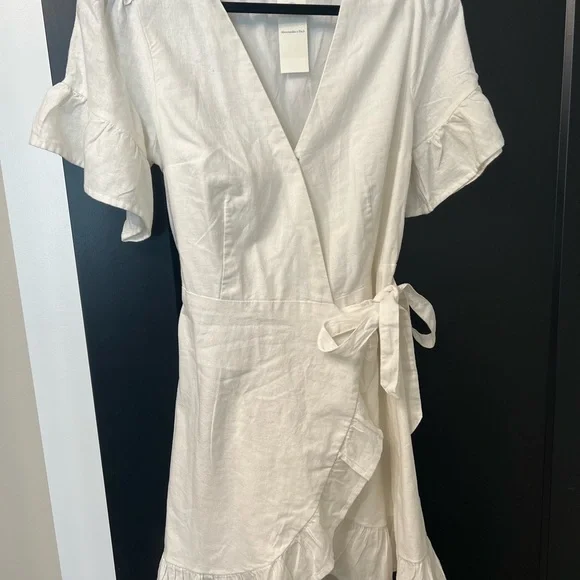 Abercrombie linen wrap tie dress - Picture 4 of 6